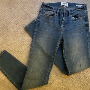 FRAME Le Skinny de Jeanne - size 25 - excellent condition!